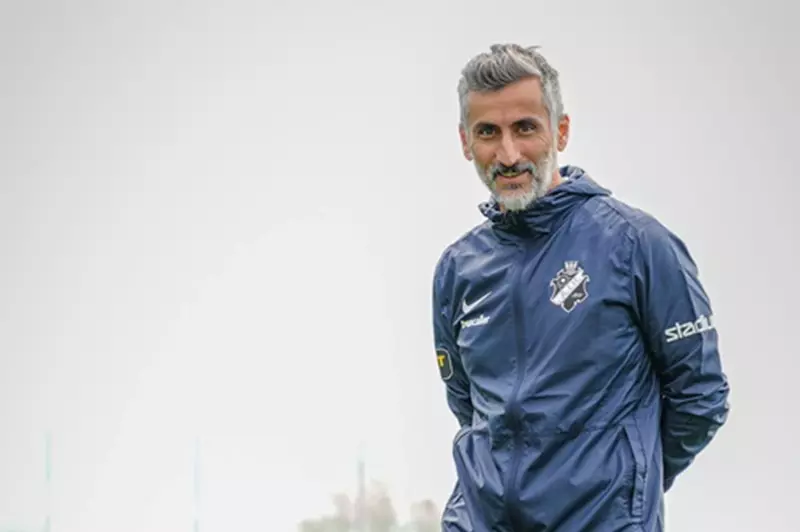 بلا انتصارات.. ماذا قدم خوسيه ريبييرو مع فريقه الجديد بعد مغادرة الأهلي؟ 